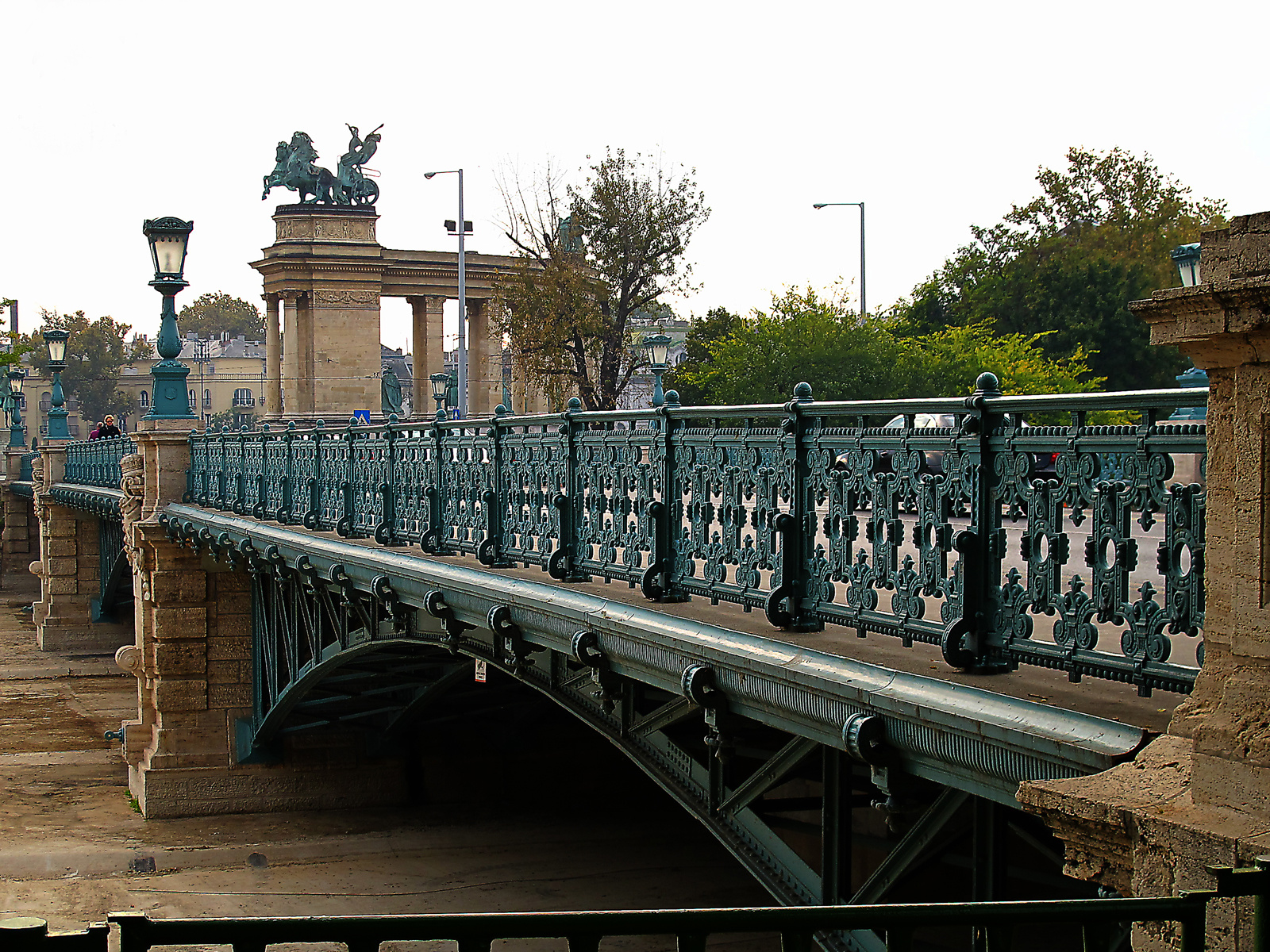 városligeti híd