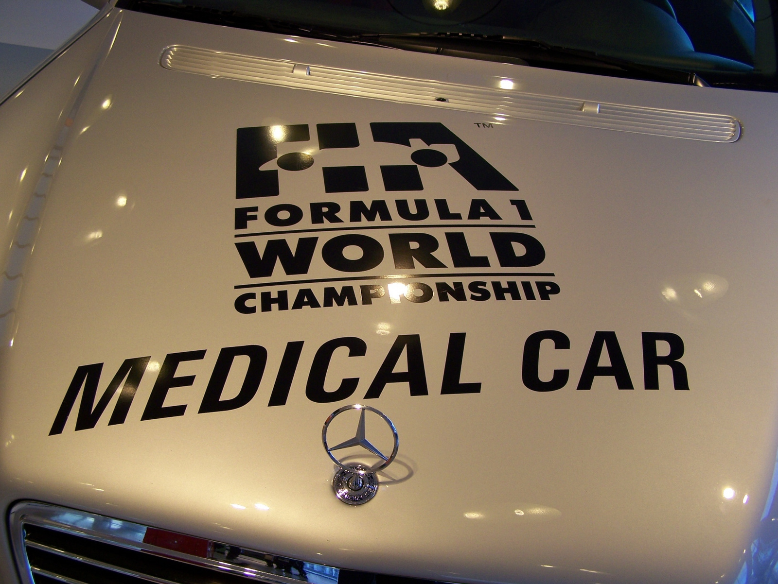 F1 orvosi autó