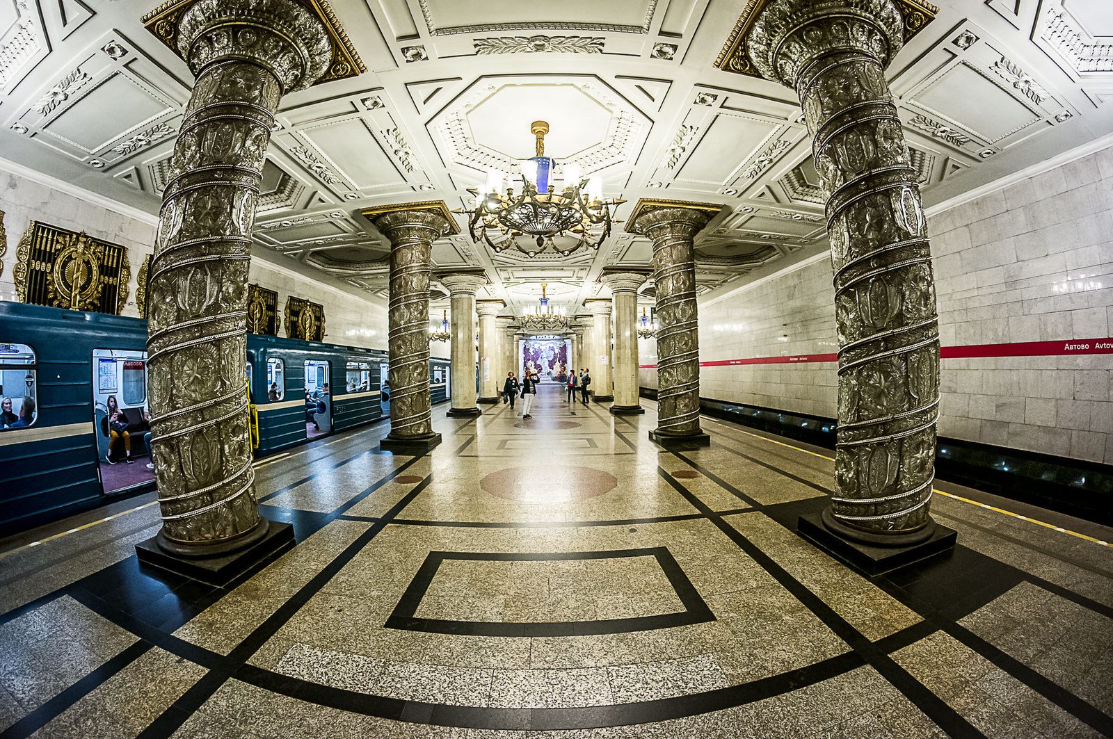 Szentpétervár metro