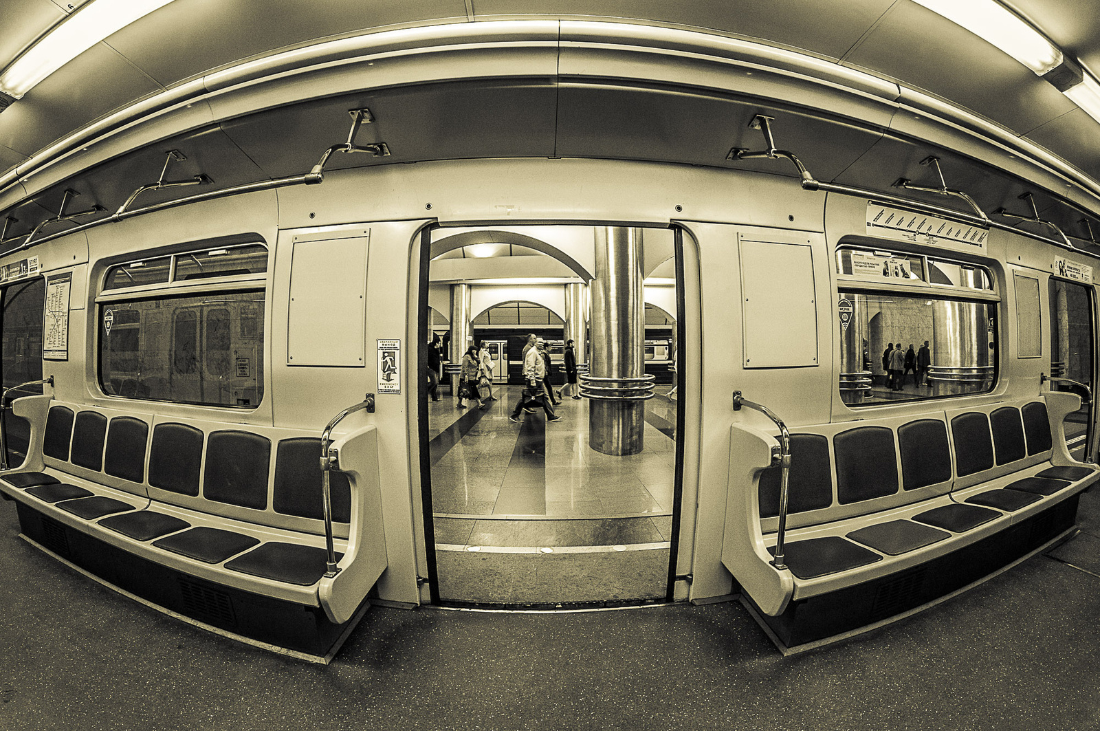 Szentpétervár metro