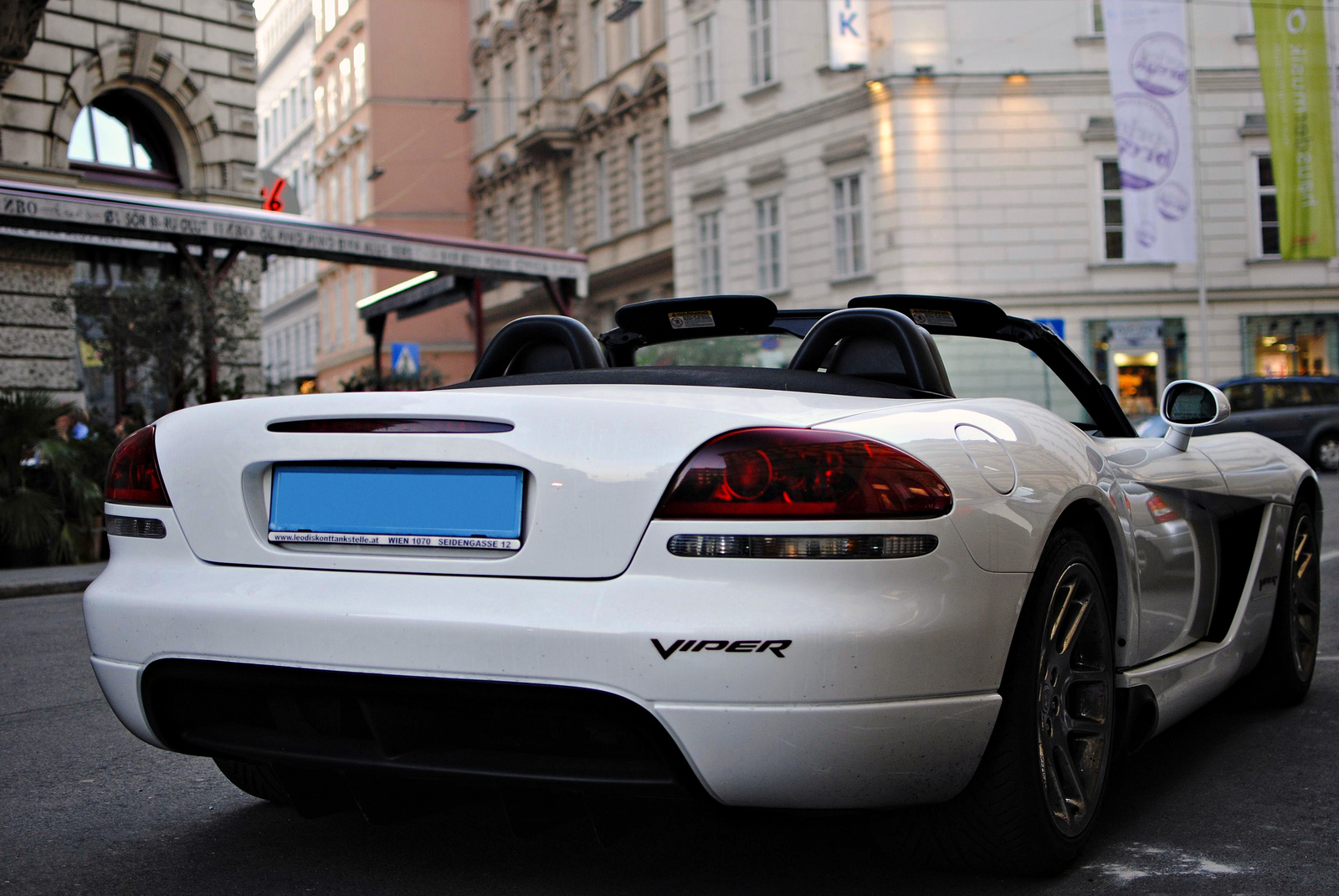 Dodge Viper