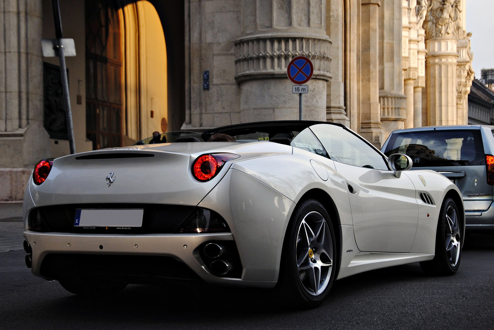 Ferrari California