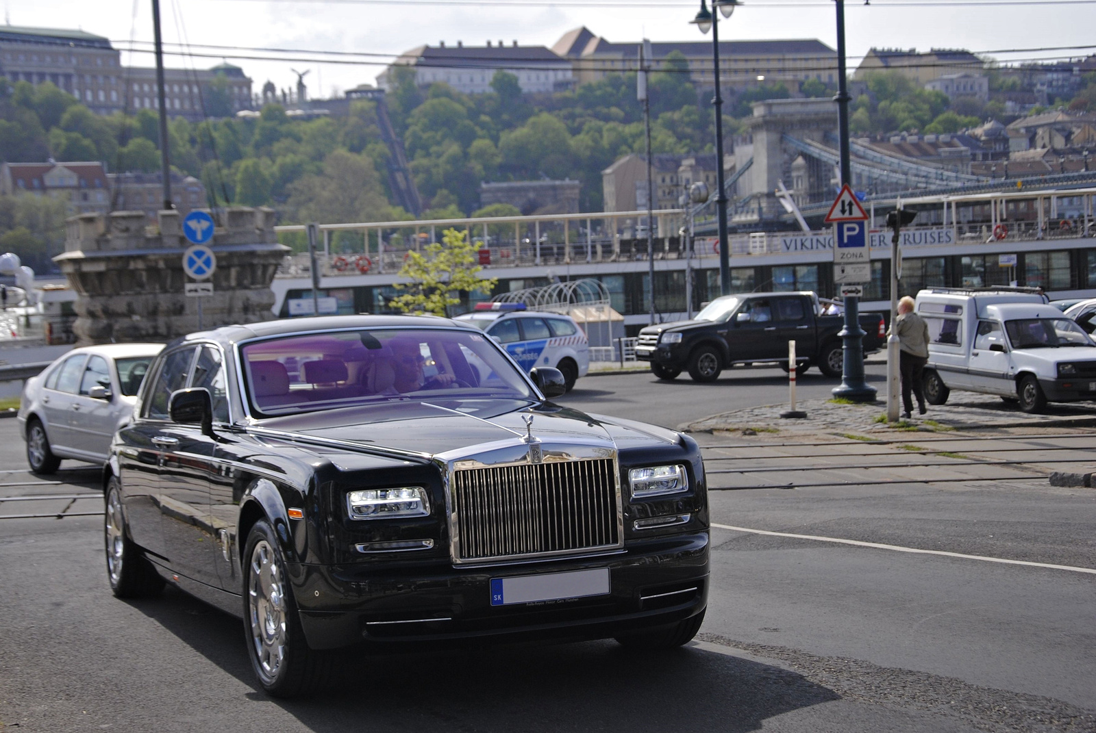 Rolls-Royce Phantom EWB Series II