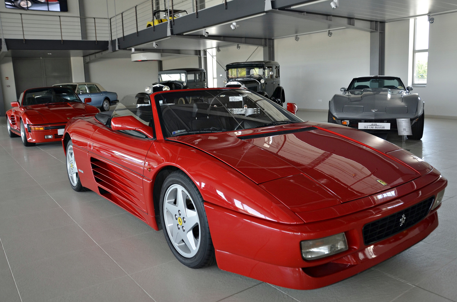 Ferrari 348 Spider