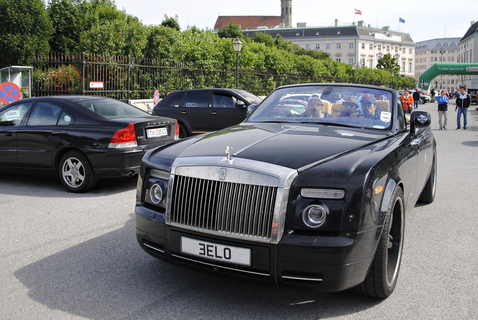 Rolls-Royce Phantom Drophead Coupe