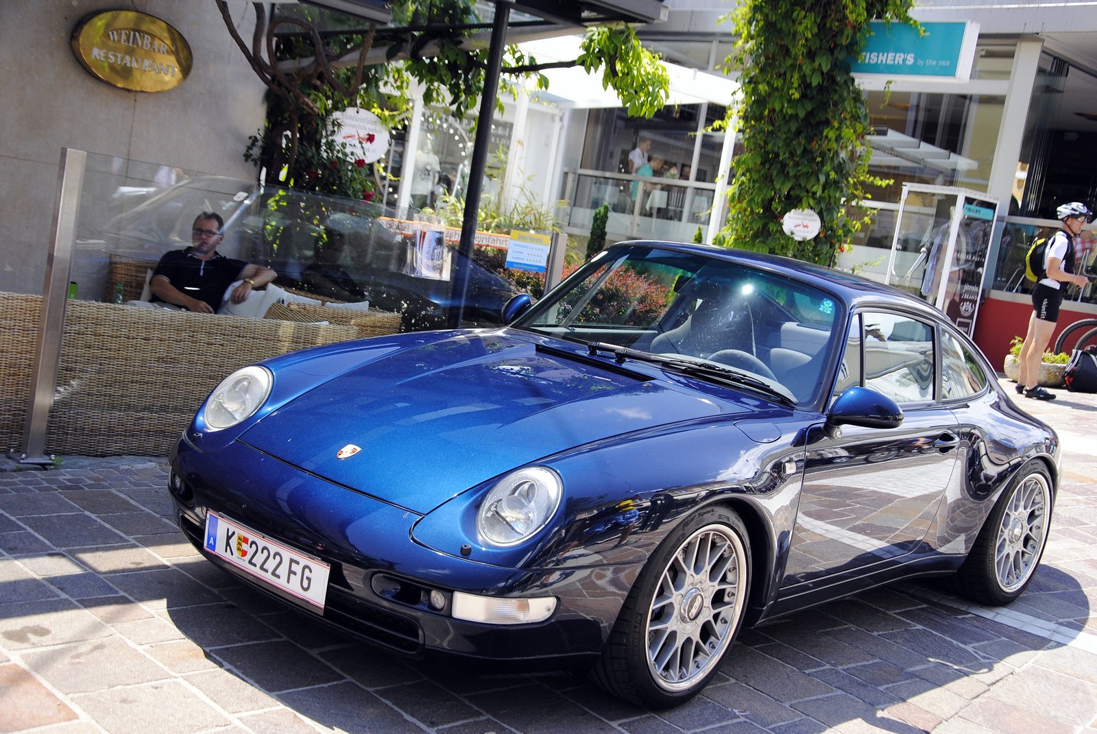 Porsche 911 Carrera