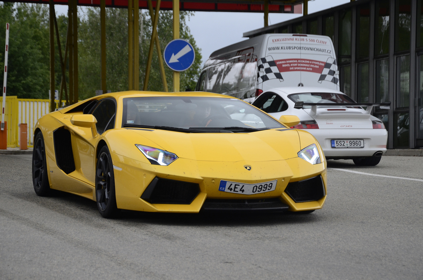 Lamborghini Aventador LP700-4