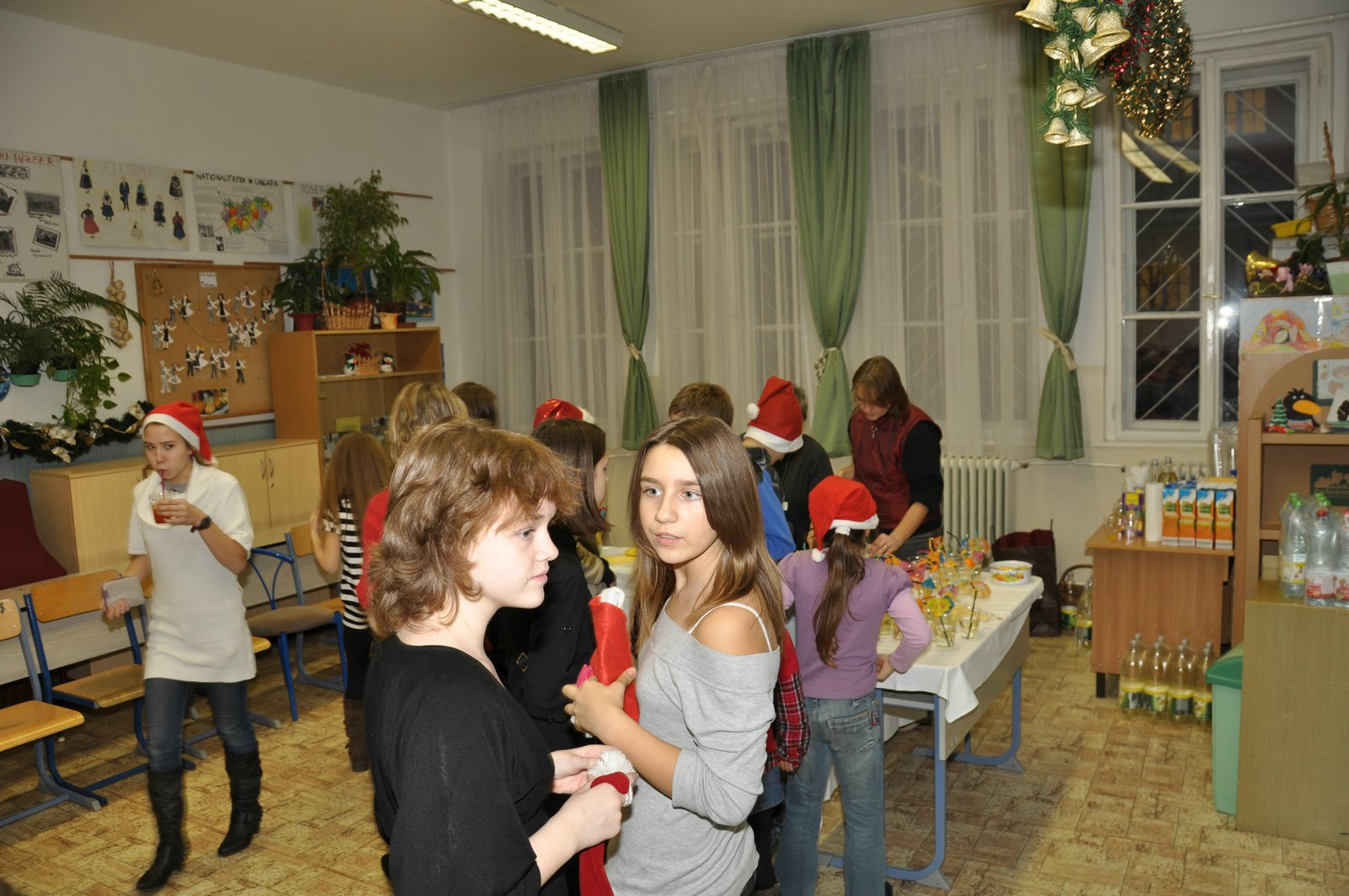 2011 2012 18 Mikulás-buli 15