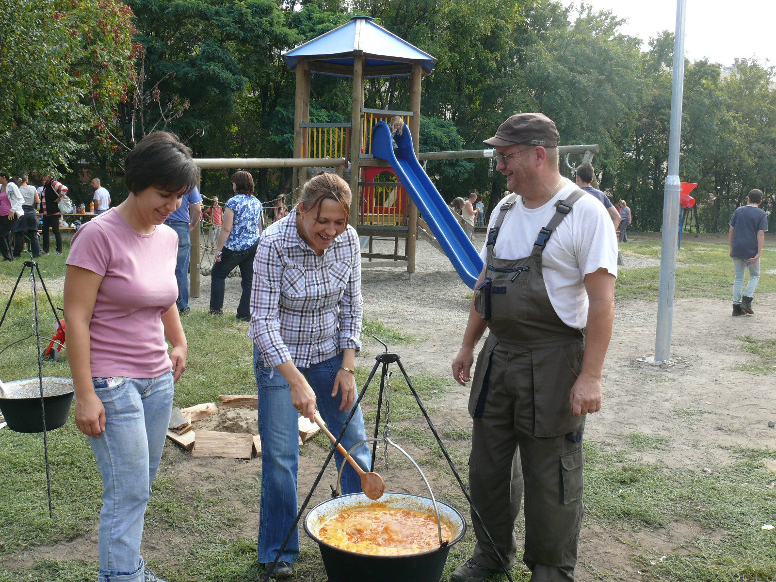 2012 2013 04 Alapítványi családi nap 64