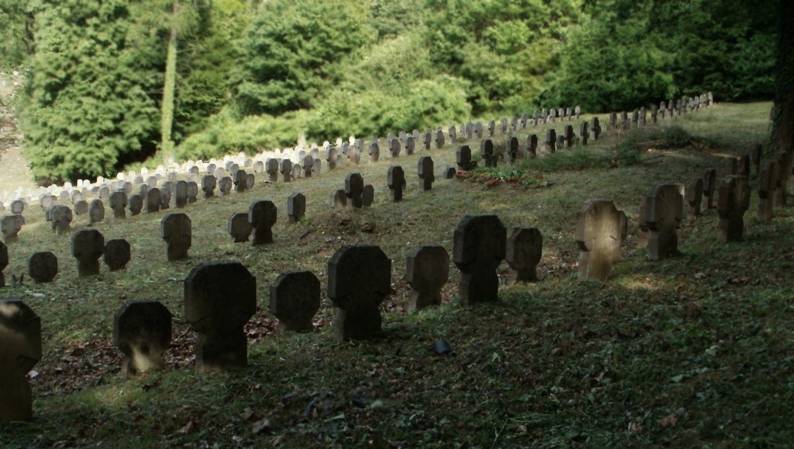 07. Hősi temető