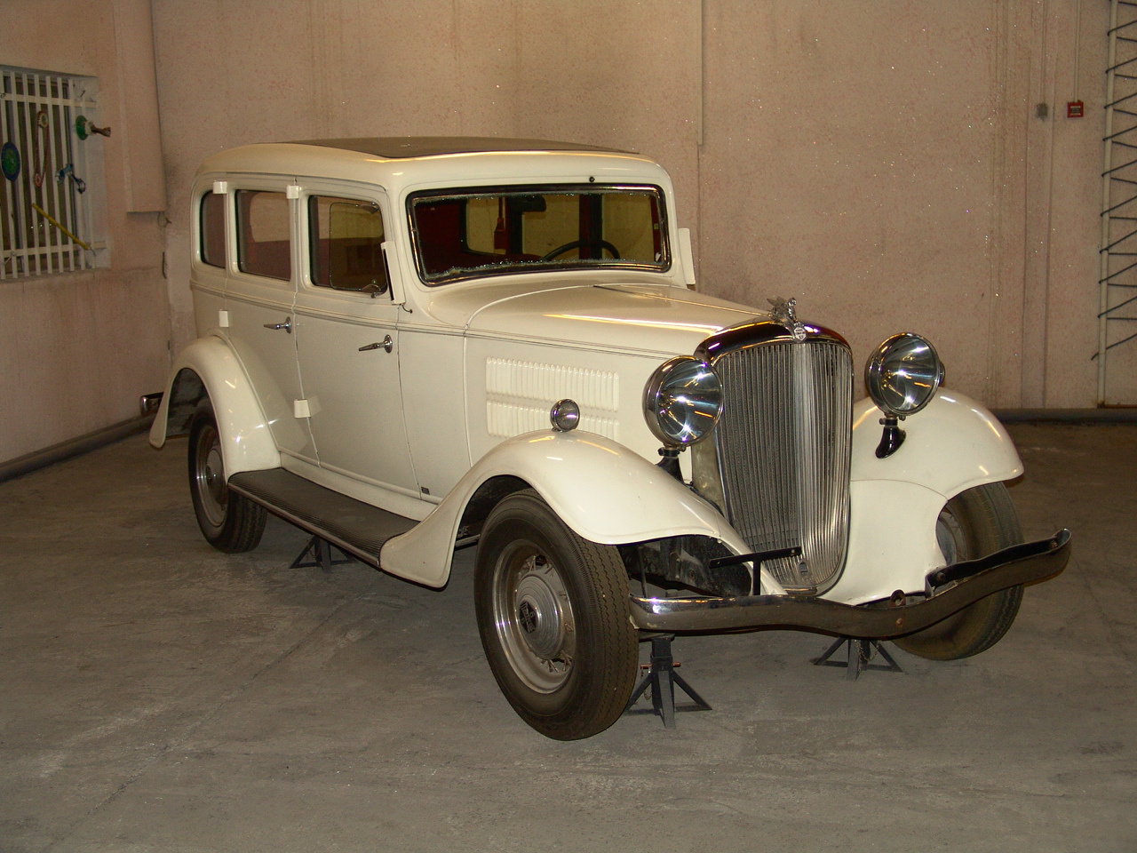 Iranian car museum, Karaj,July13,2010 005