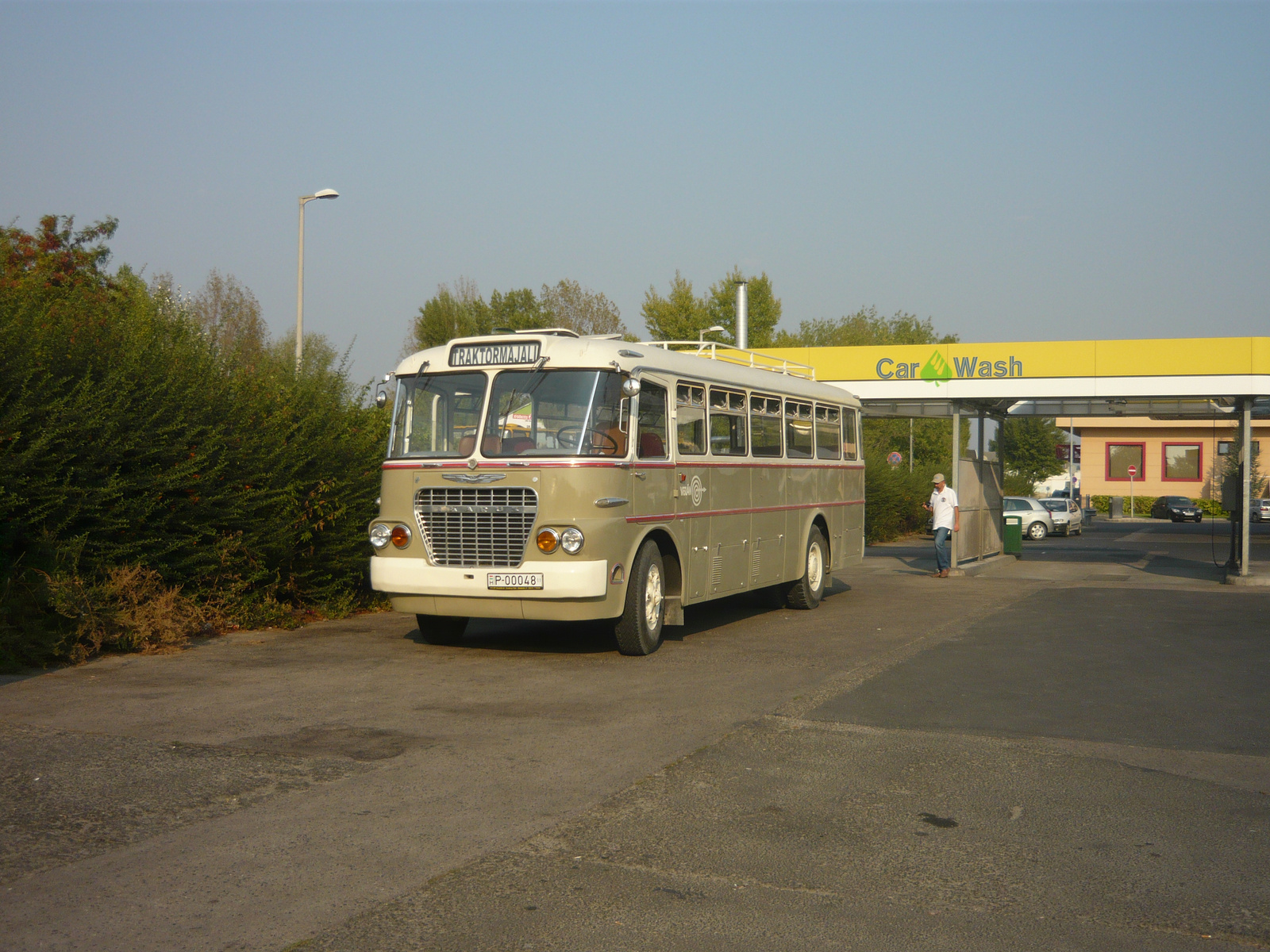 Ikarus 630