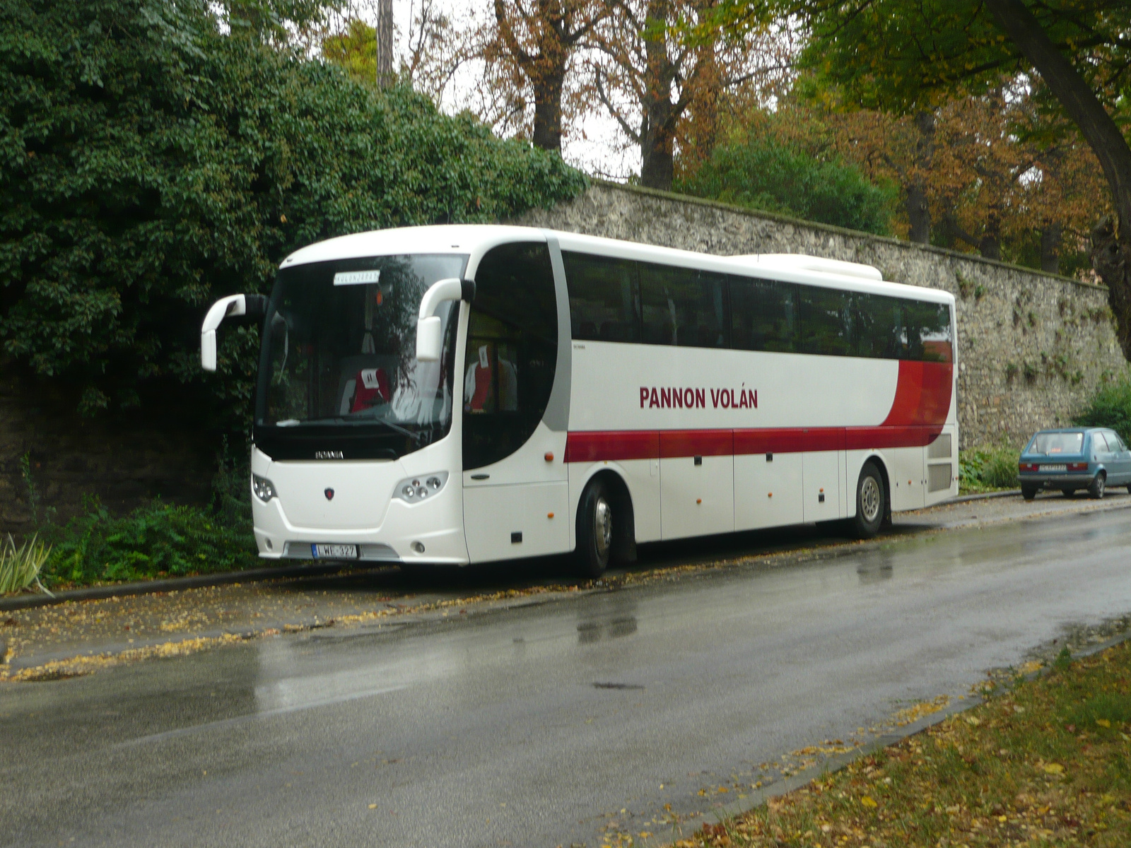 Scania Omniexpress (LWE-327)