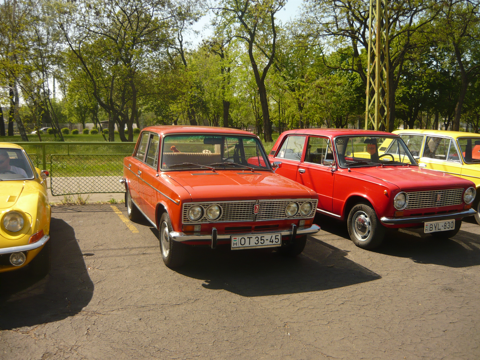 Lada 2103