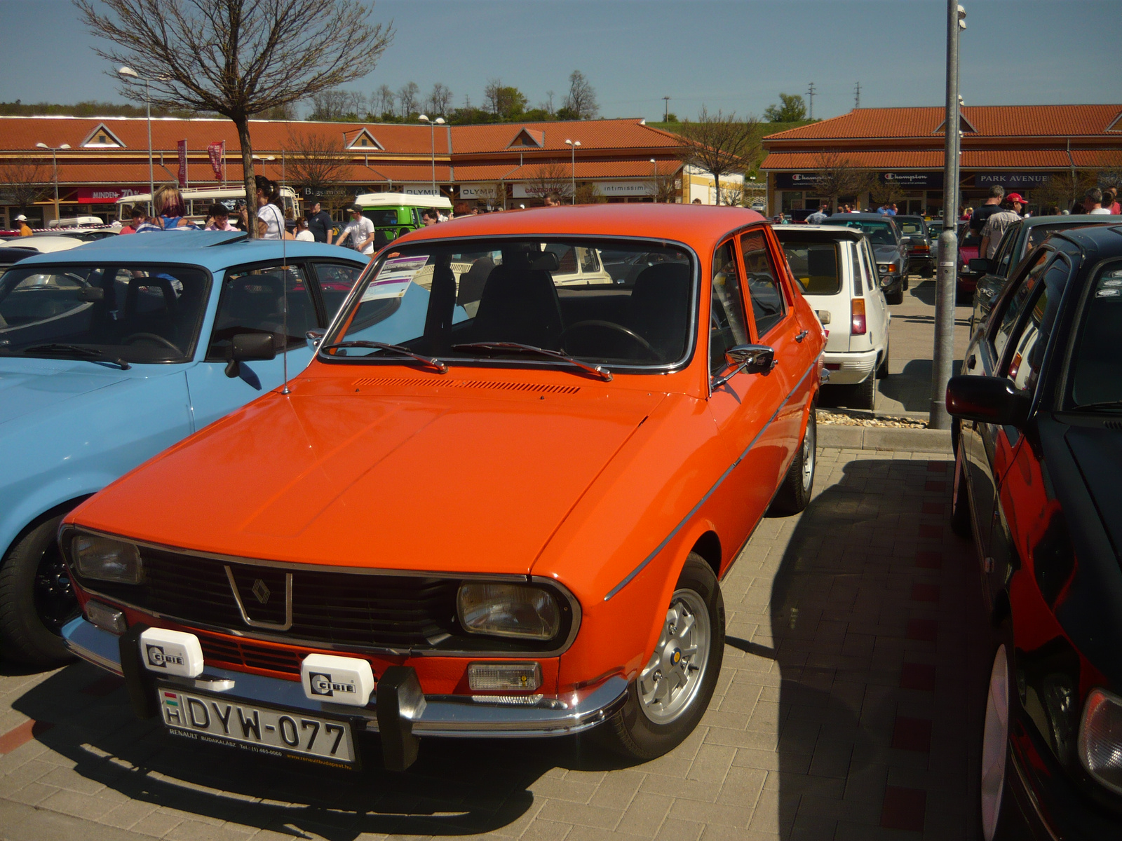 Renault 12