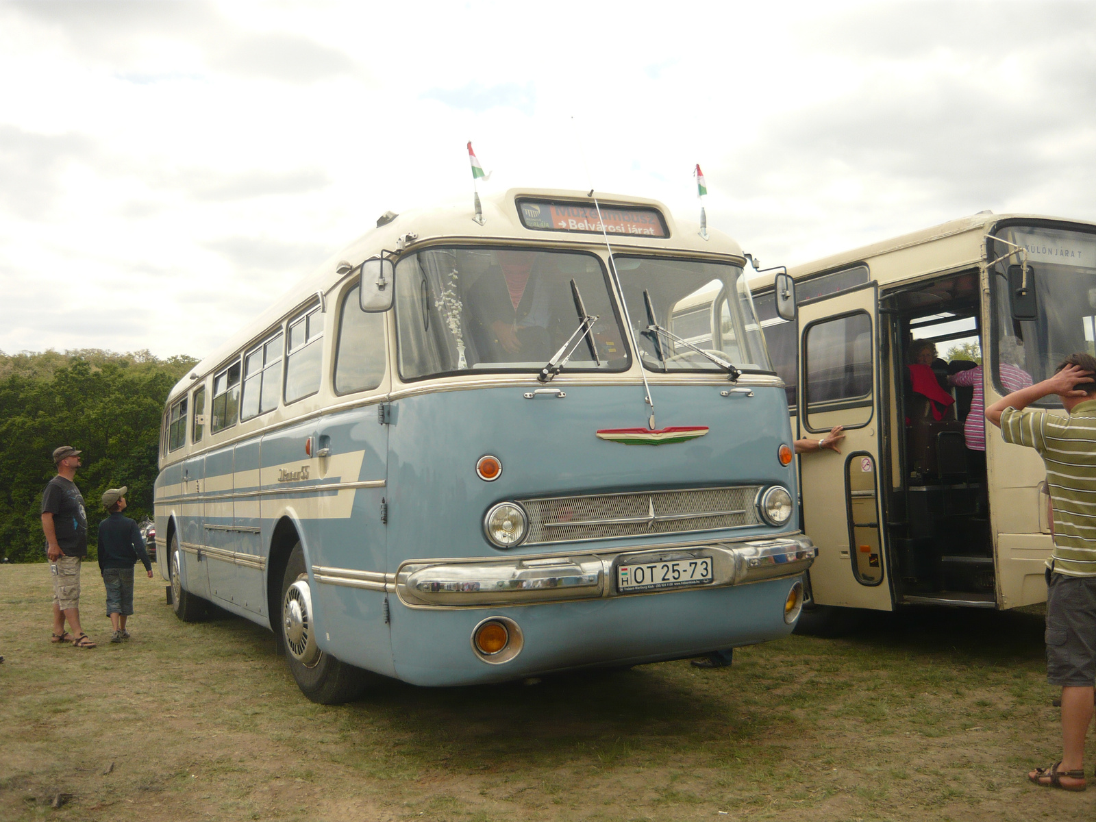 Ikarus 55 (OT 25-73)