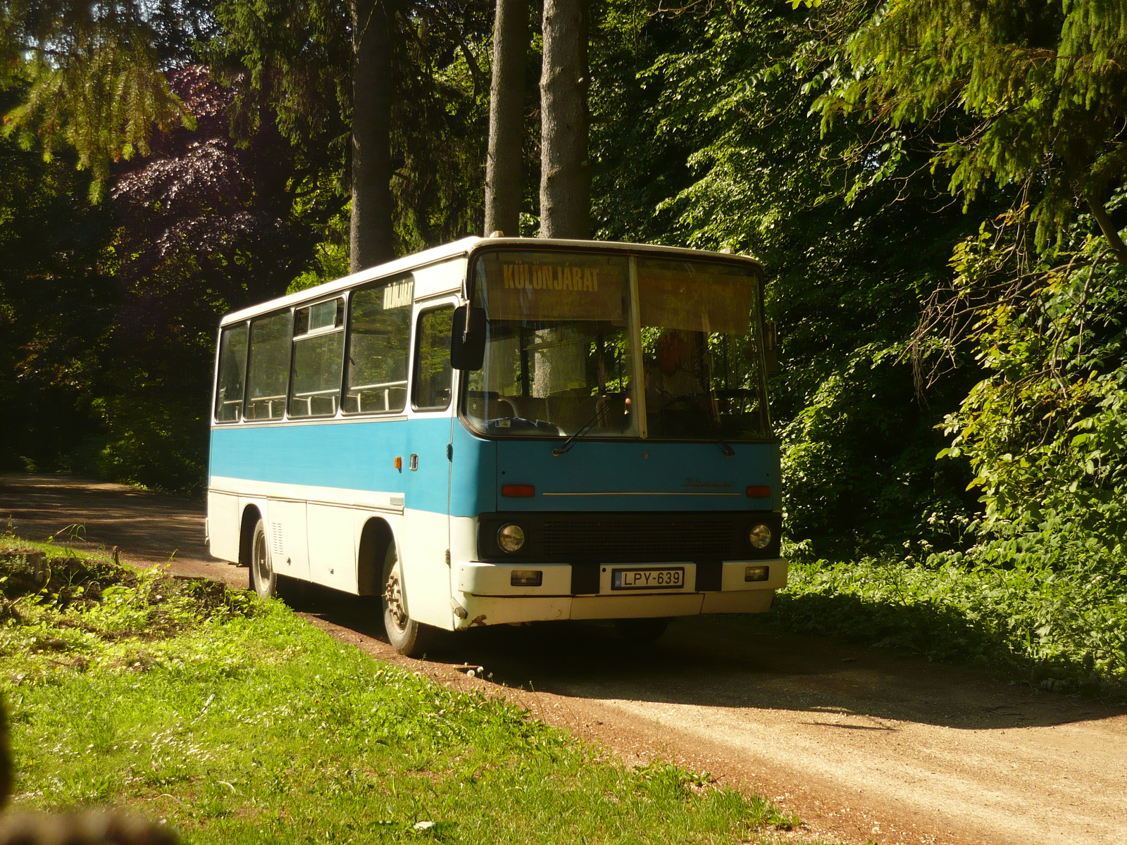 Ikarus 211 (LPY-639)