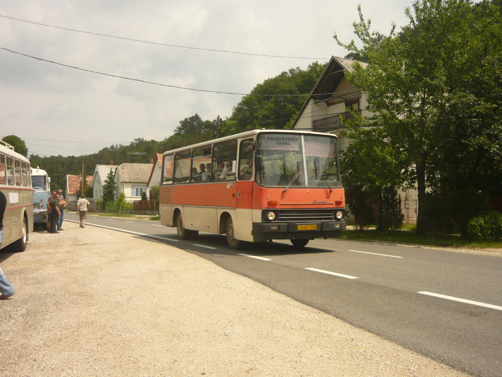 Ikarus 211 (AAD-399)