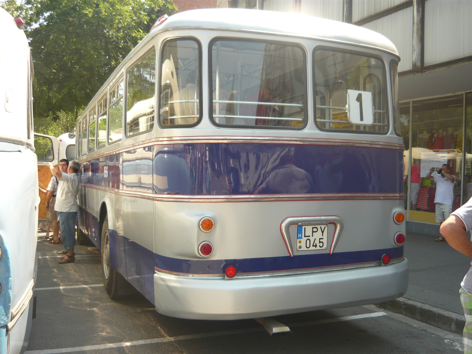 Ikarus 620 (LPY-045)