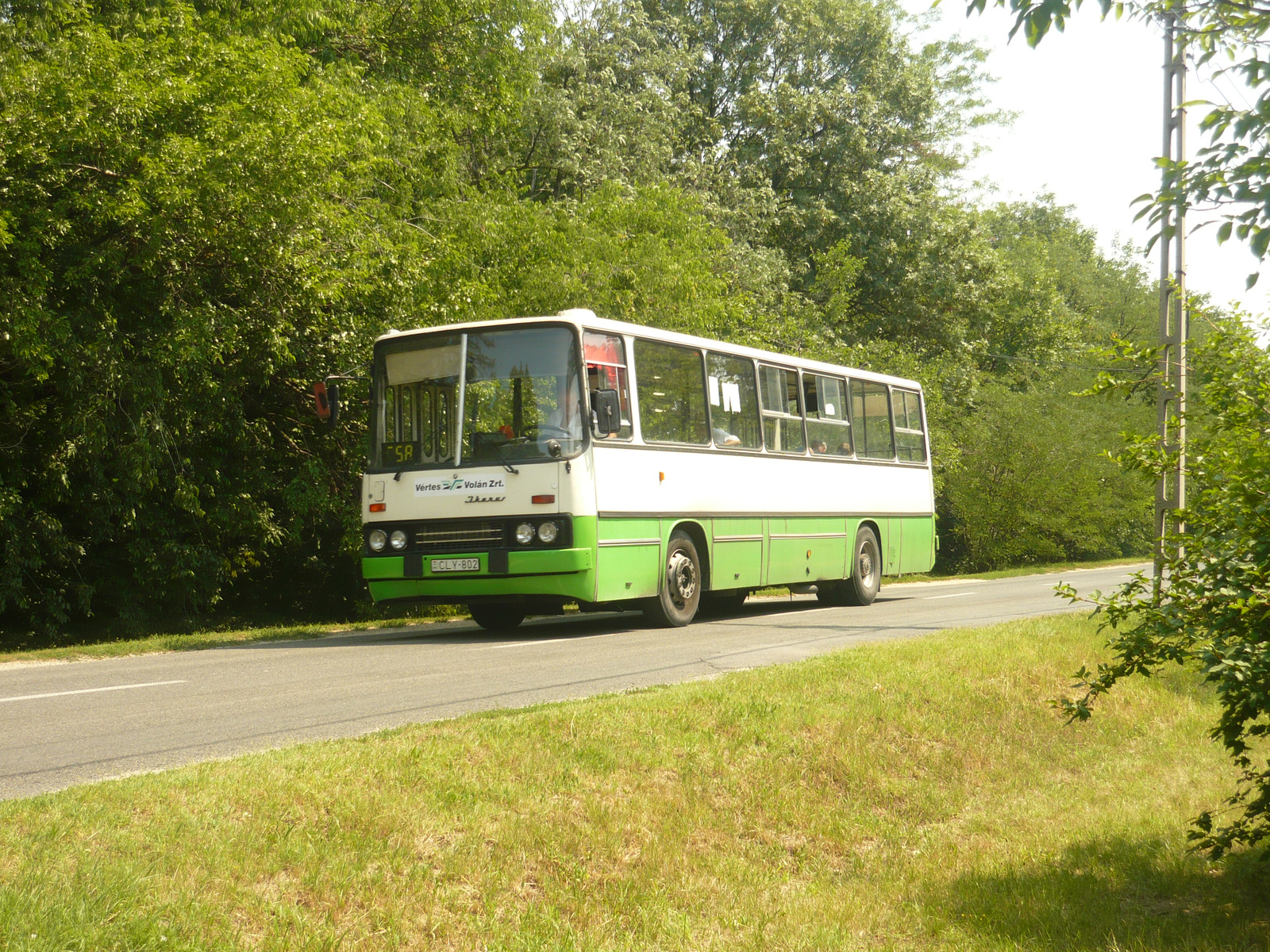 Ikarus 260.02 (CLY-802)