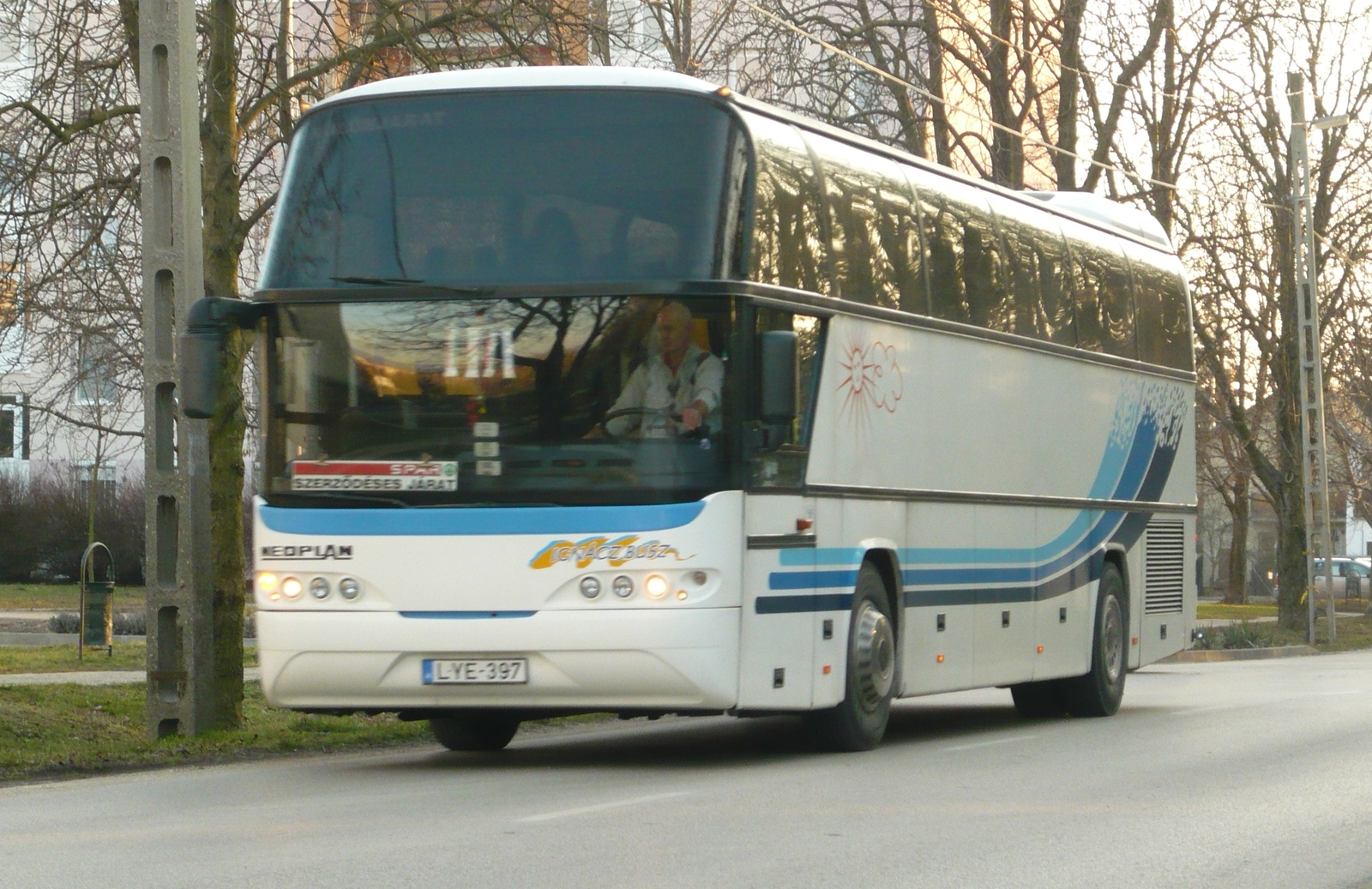 Neoplan Cityliner (LYE-397)