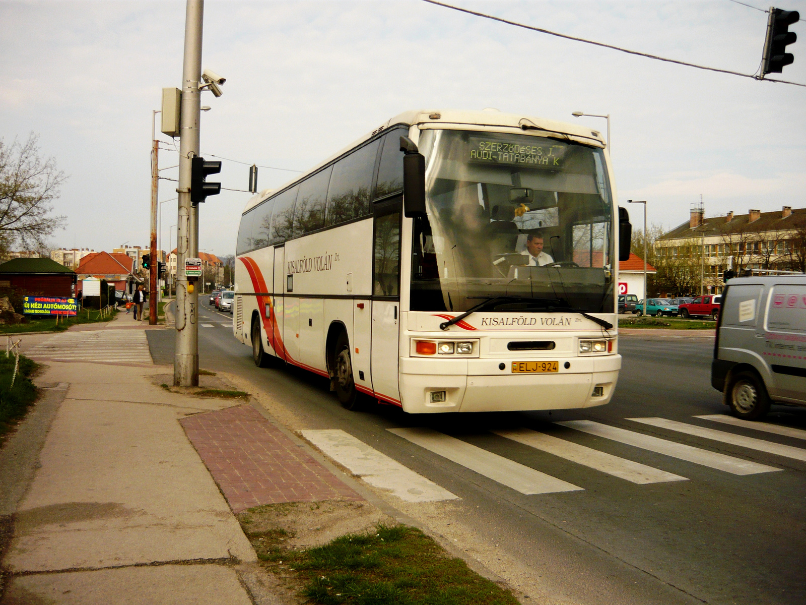 Ikarus 398.20 (ELJ-924)