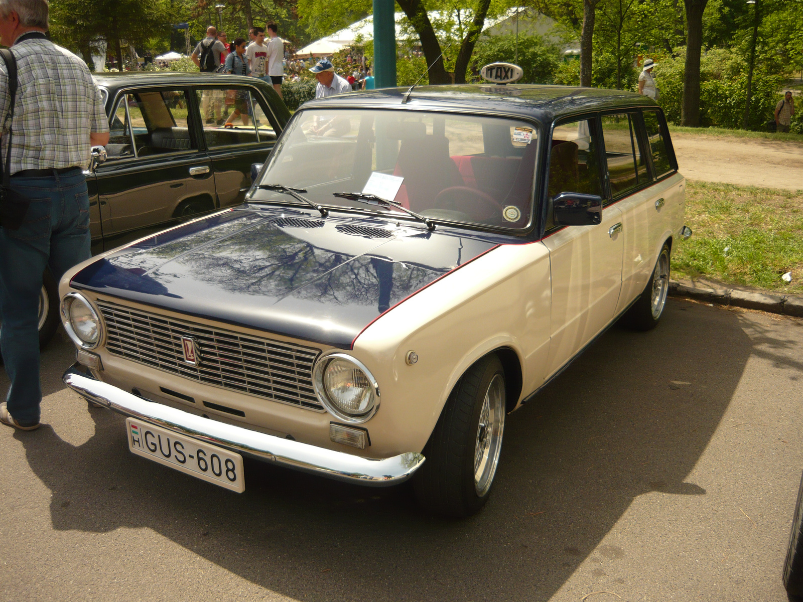 Lada 2102