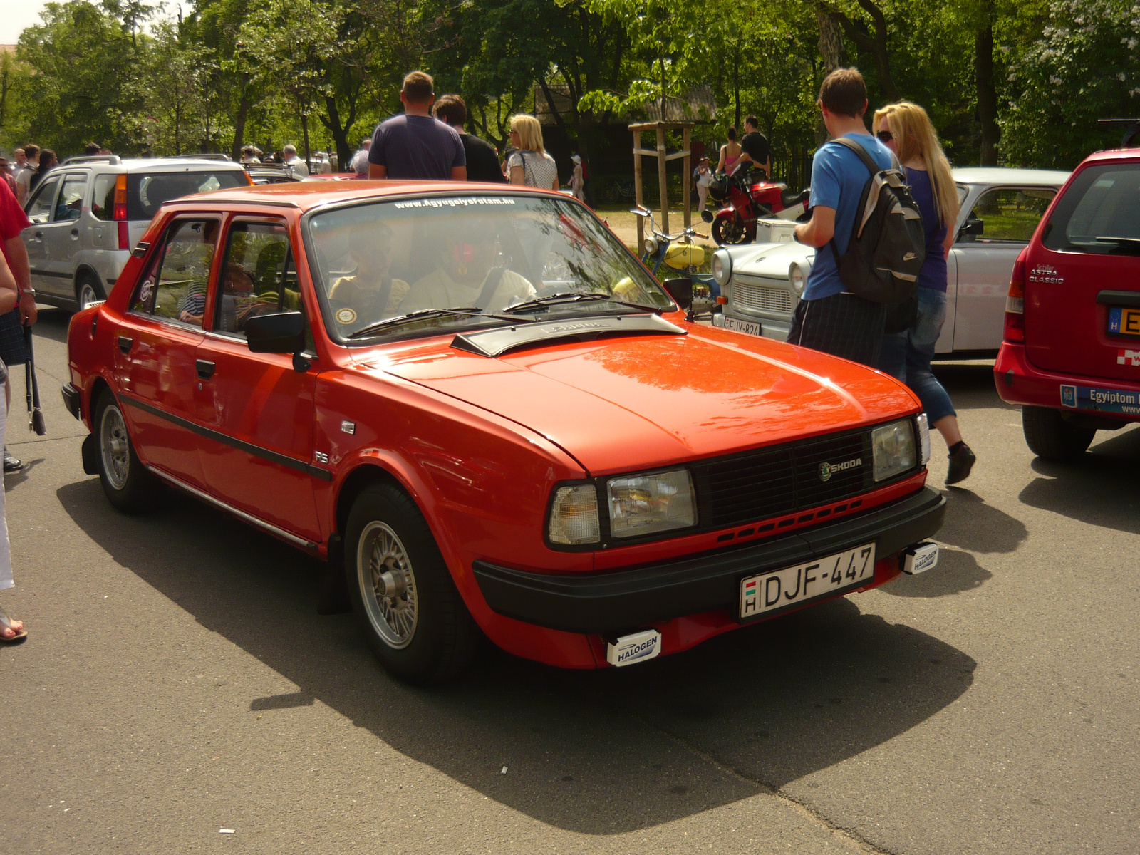 Skoda 120