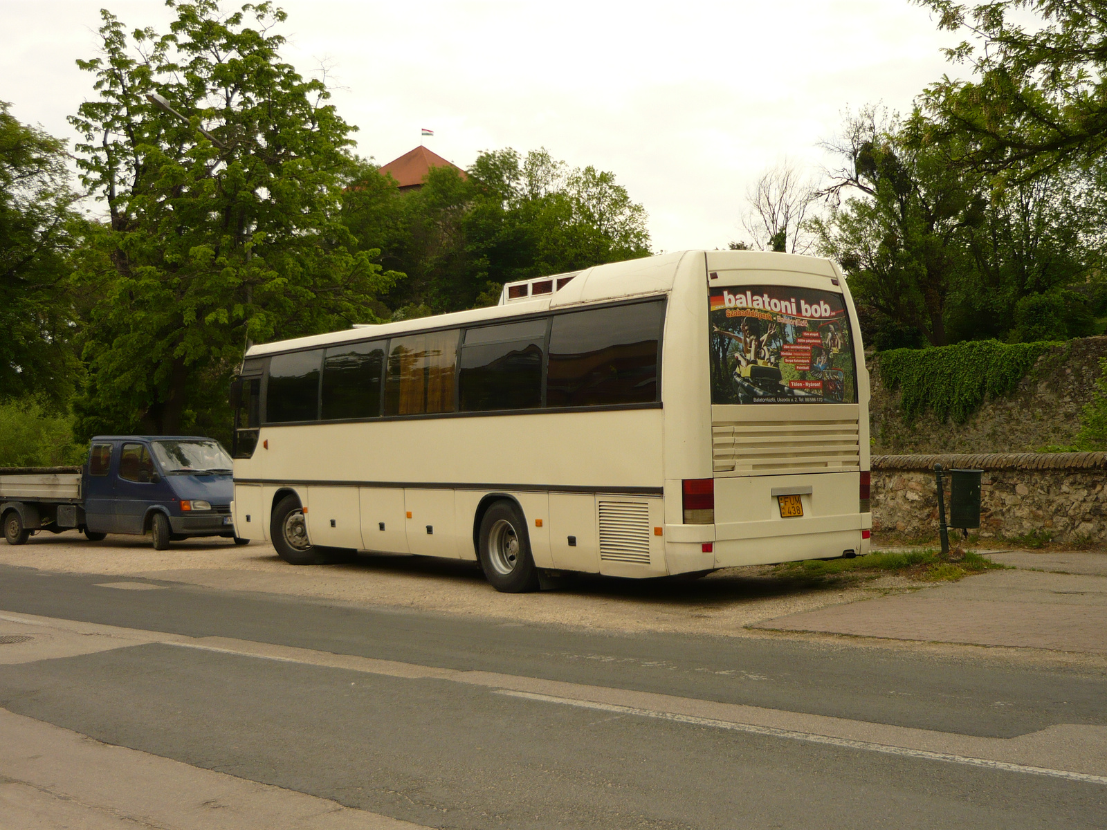 Ikarus 365 (FUM-438)