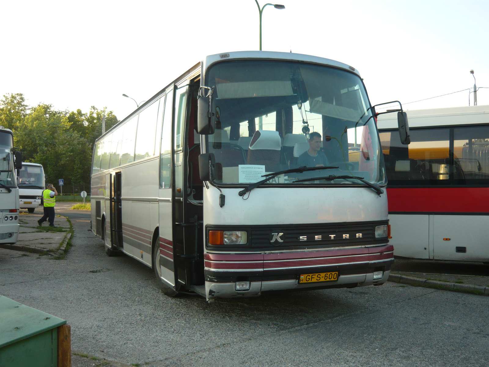 Setra S215 HD (GFS-600)