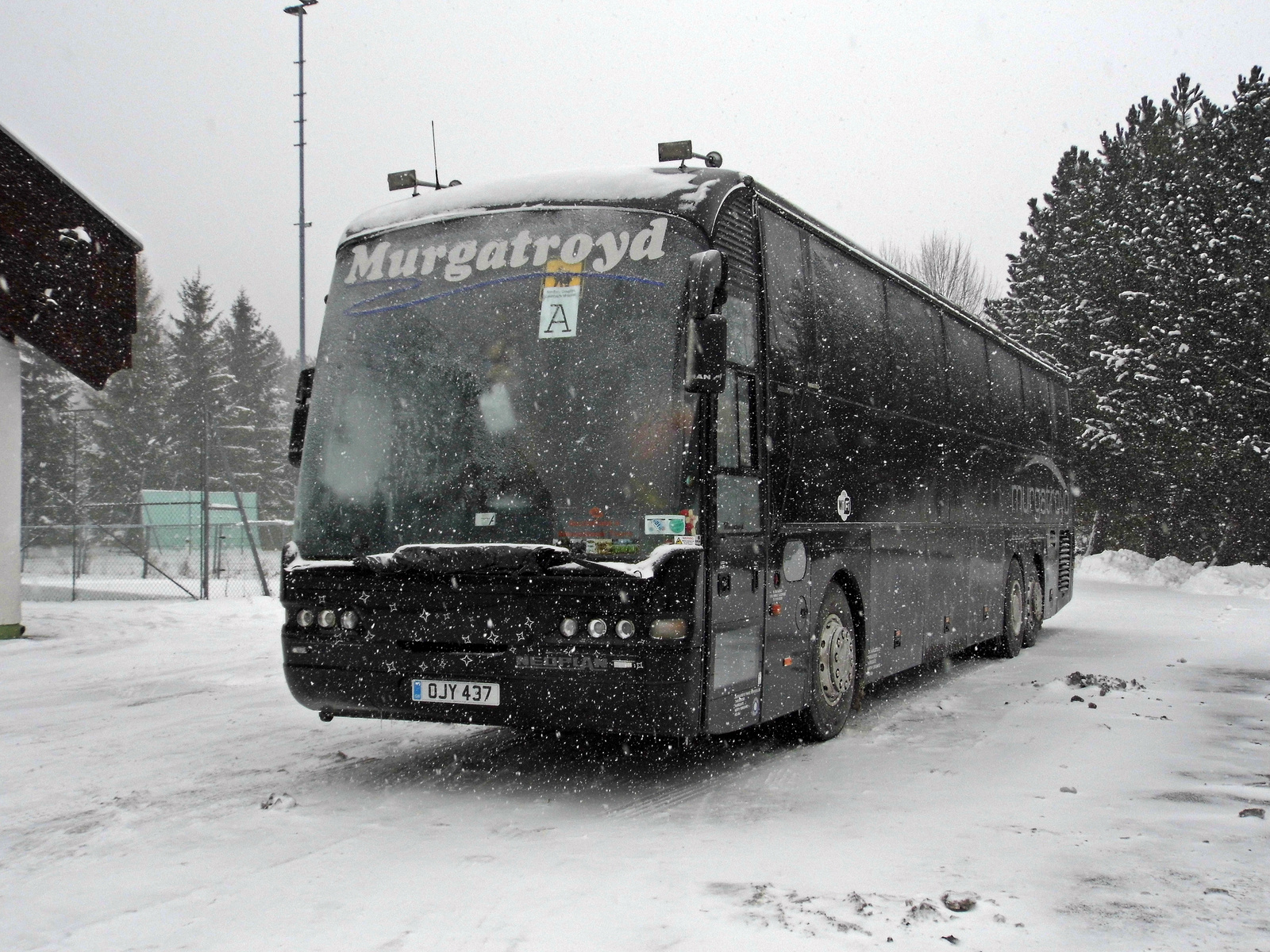 Neoplan Euroliner (OJY 437)