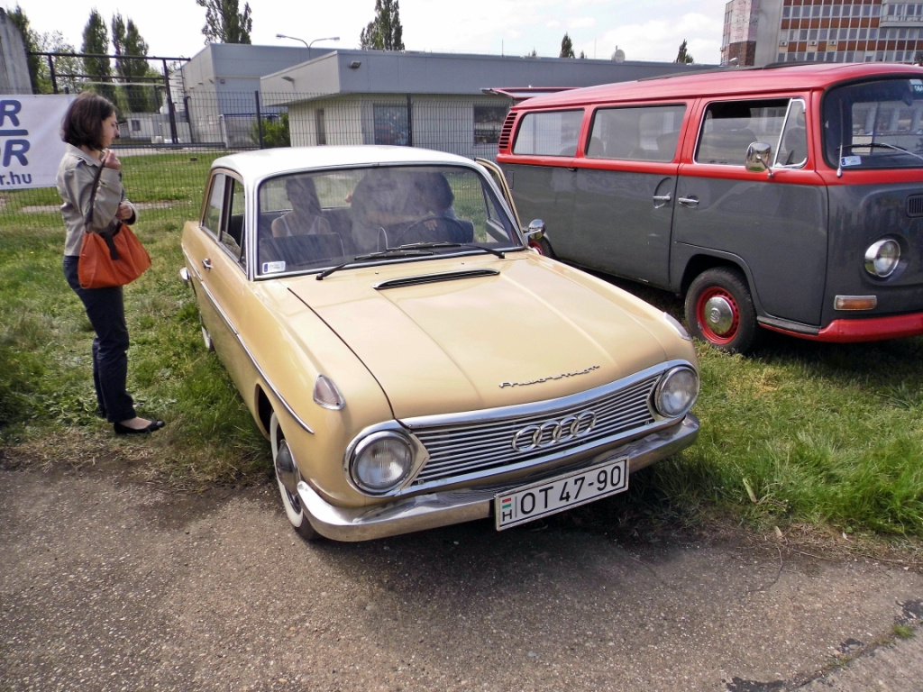 DKW F102