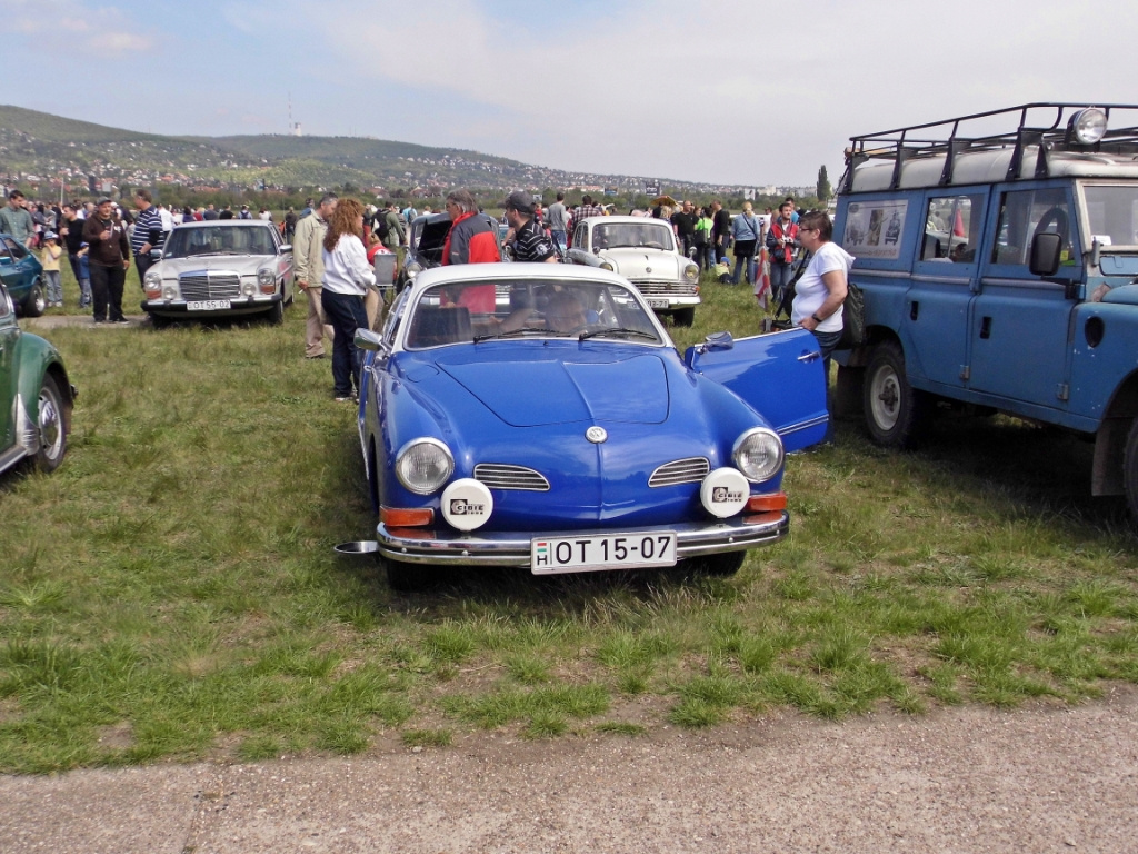 Volkswagen Karmann Ghia