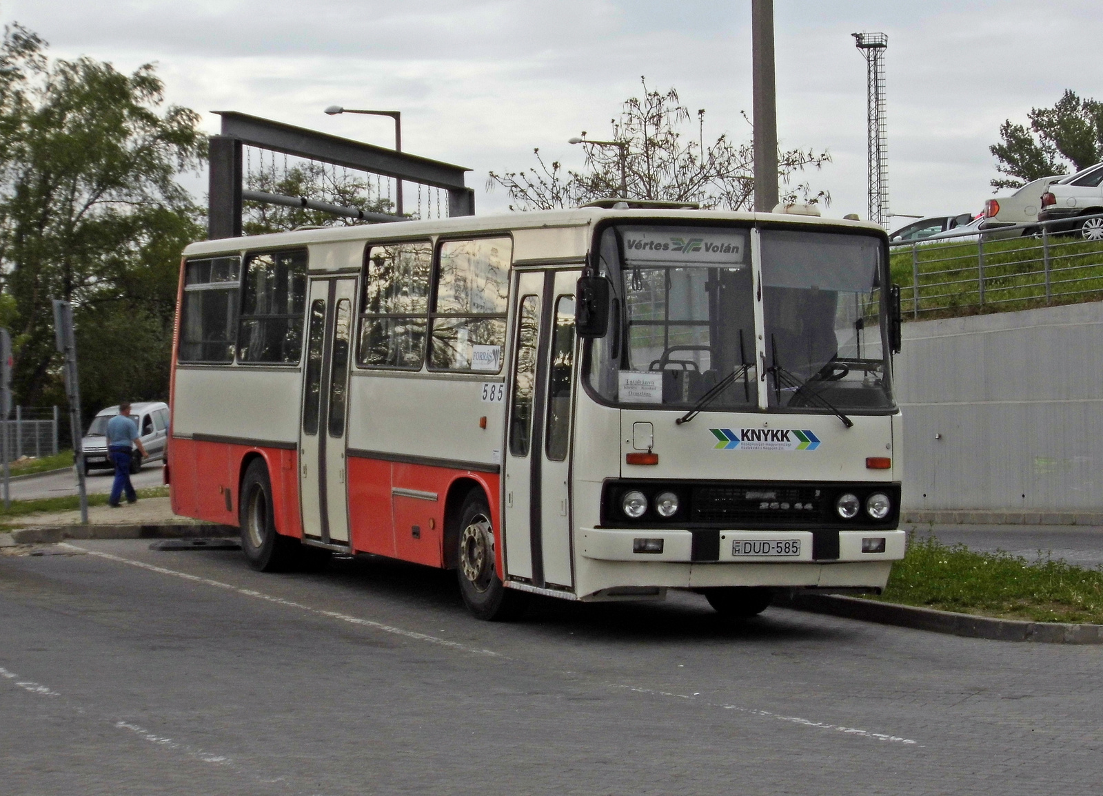 Ikarus 256.44 (DUD-585)