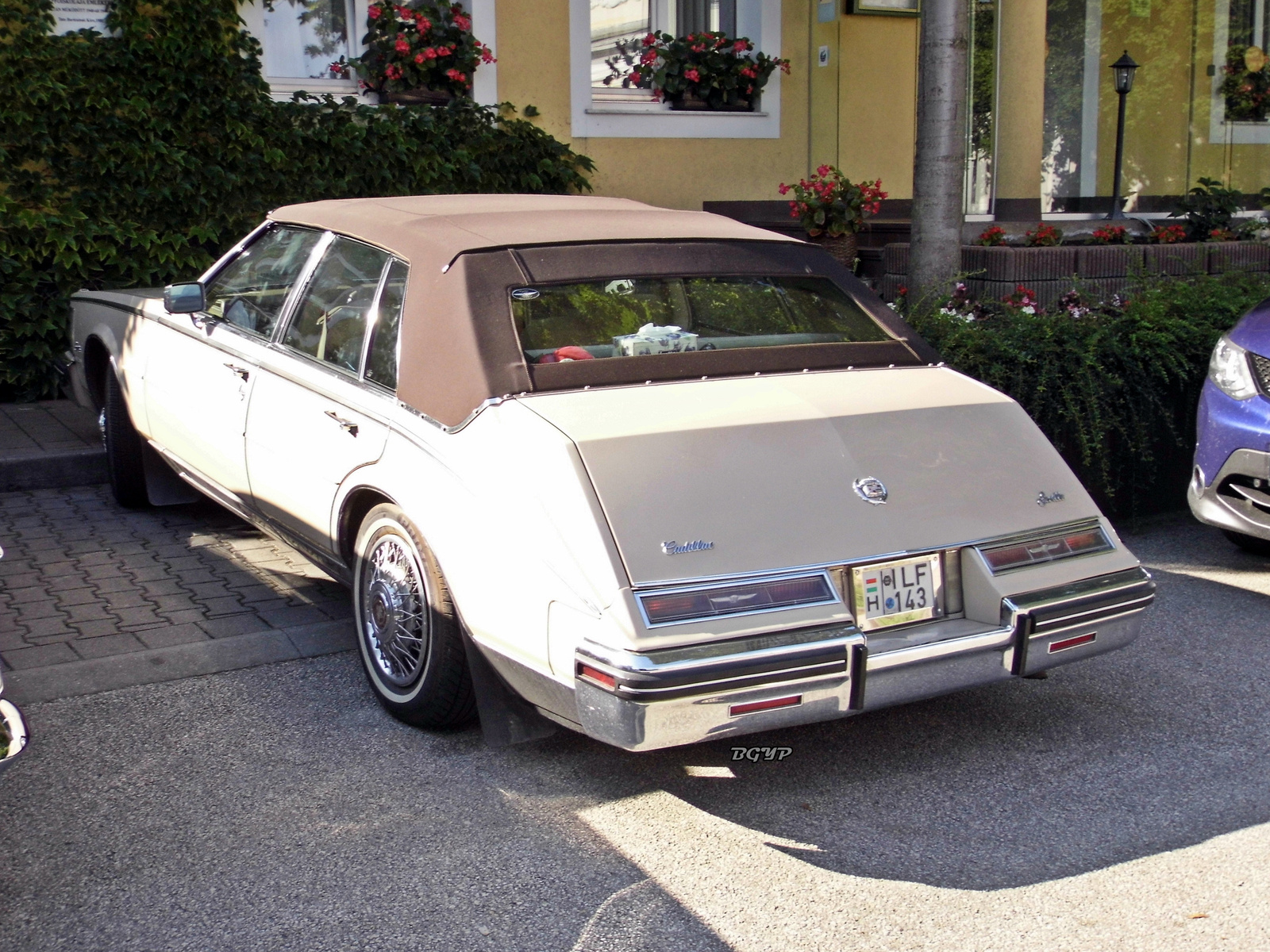 Cadillac Seville