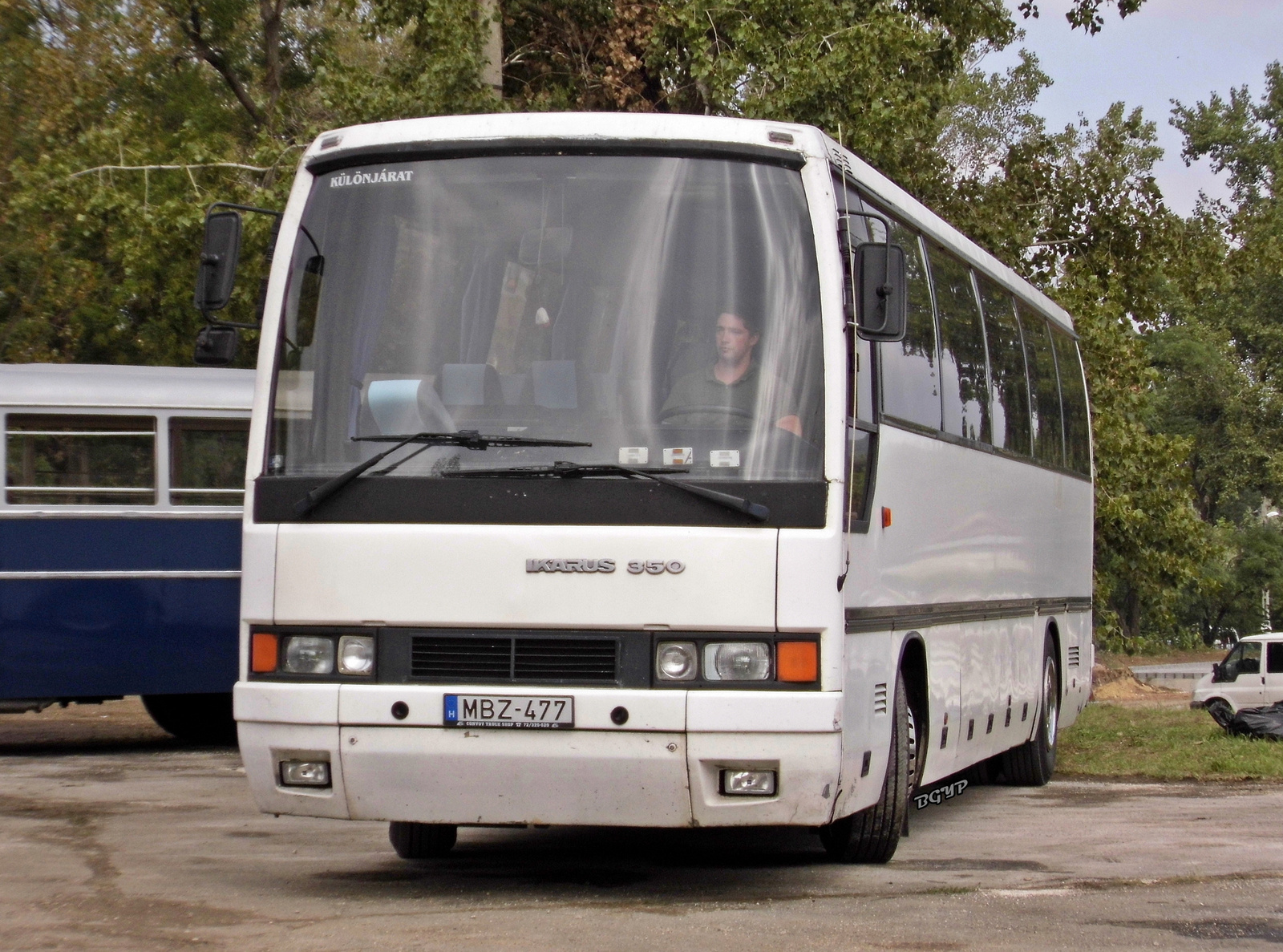 Ikarus 350.08 (MBZ-477)