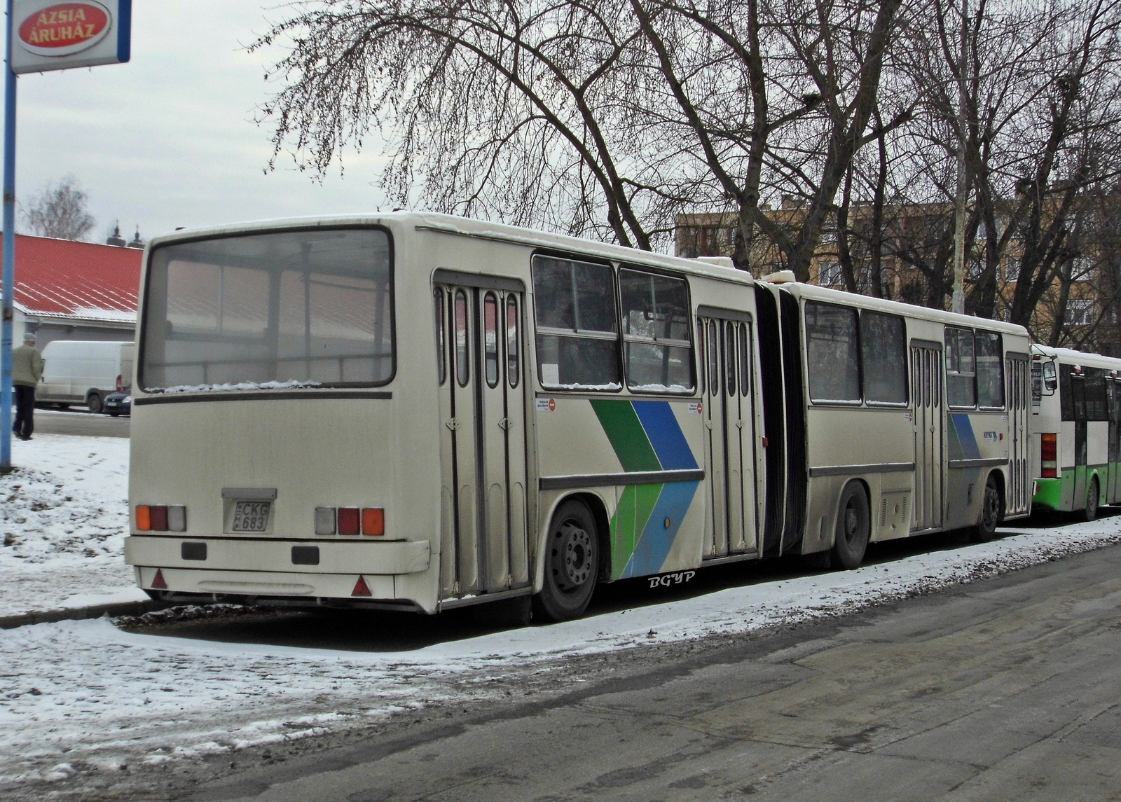 Ikarus 280.02 (CKG-683)