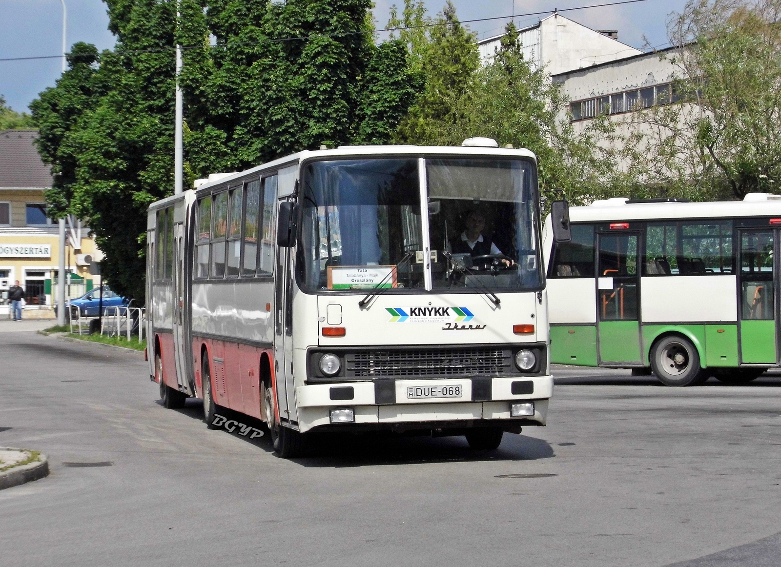 Ikarus 280.02 (DUE-068)