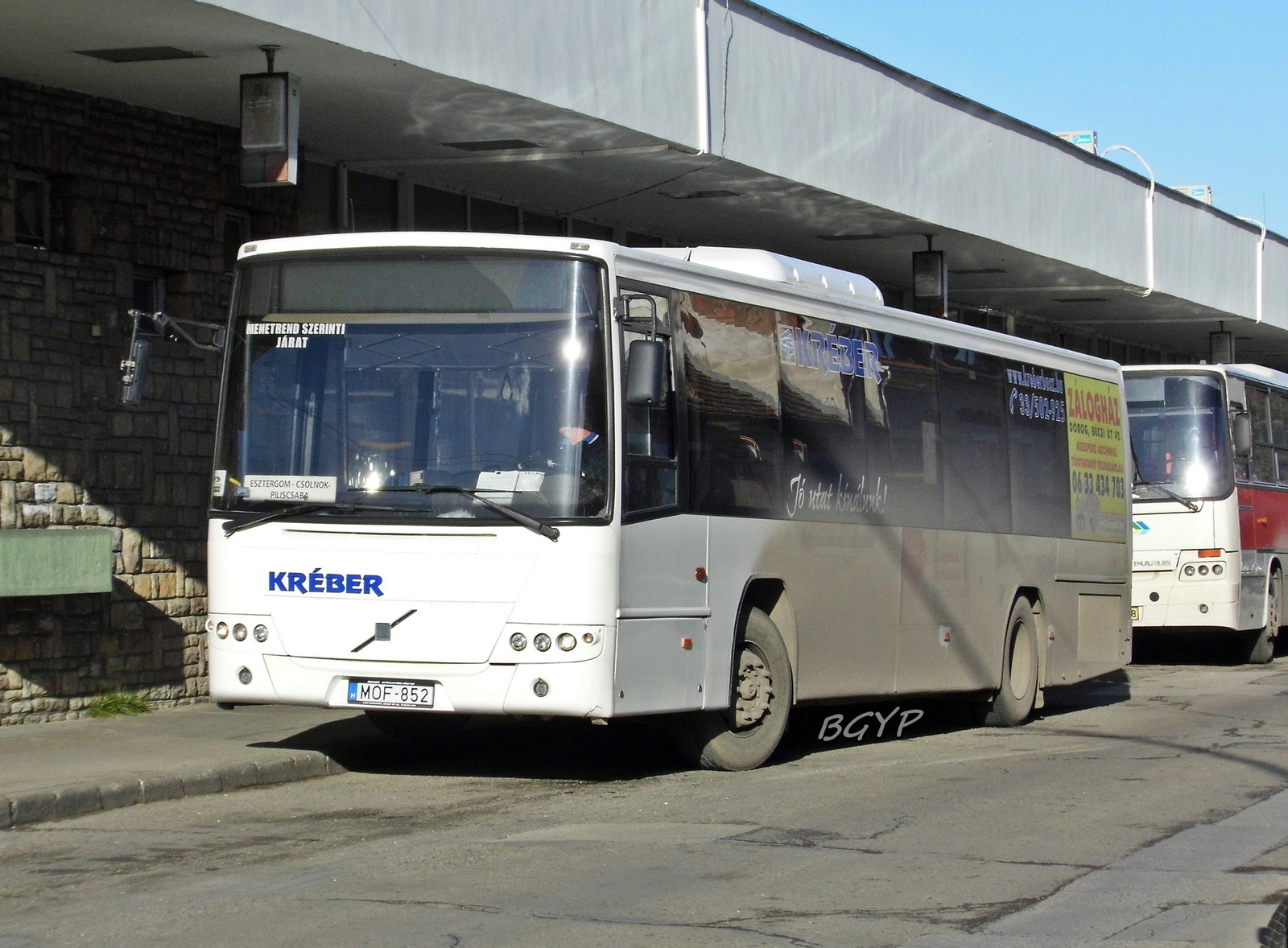 Volvo 8700 (MOF-852)