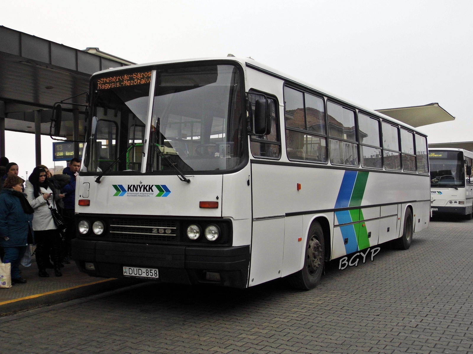 Ikarus 256.42 (DUD-858)