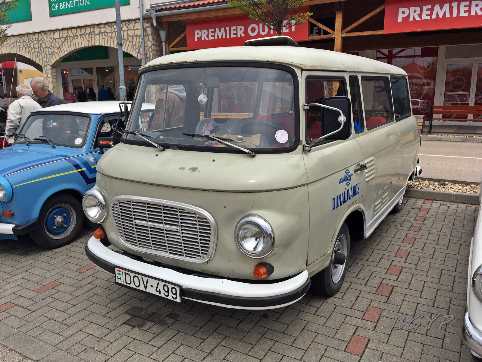 Barkas B1000