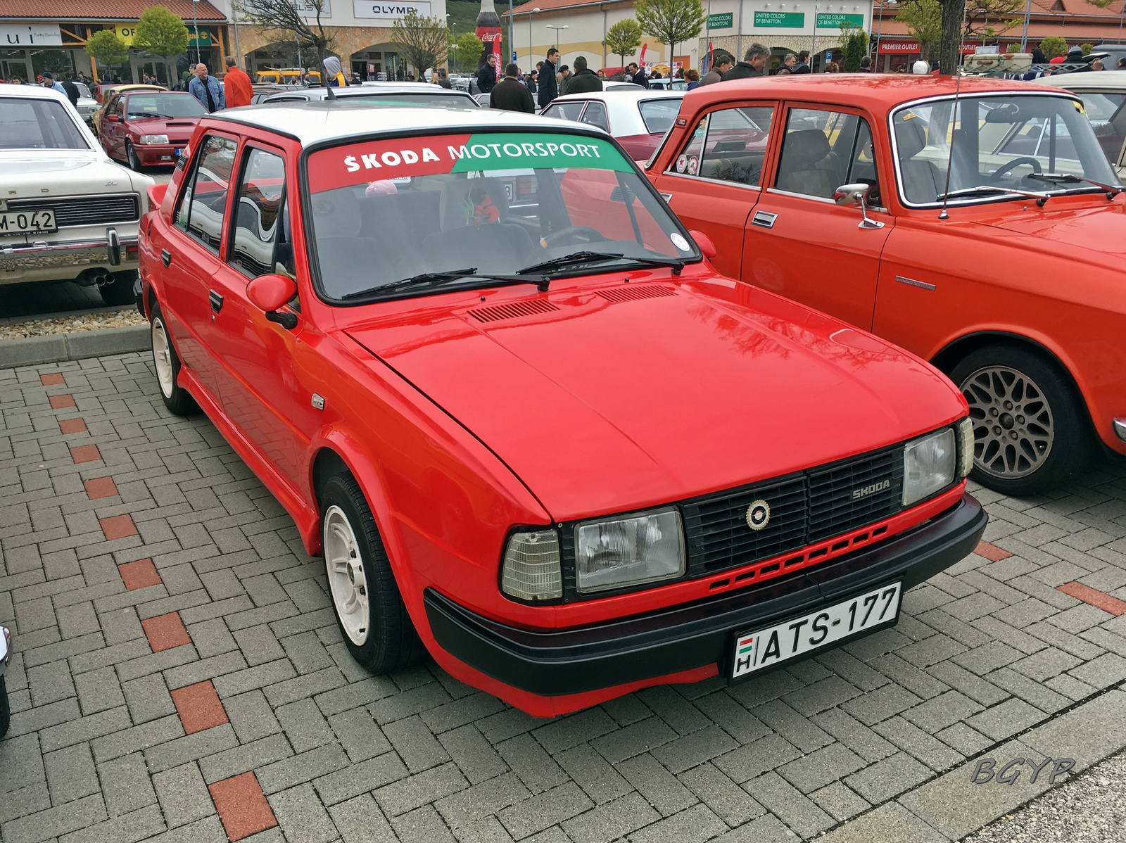 Skoda 120