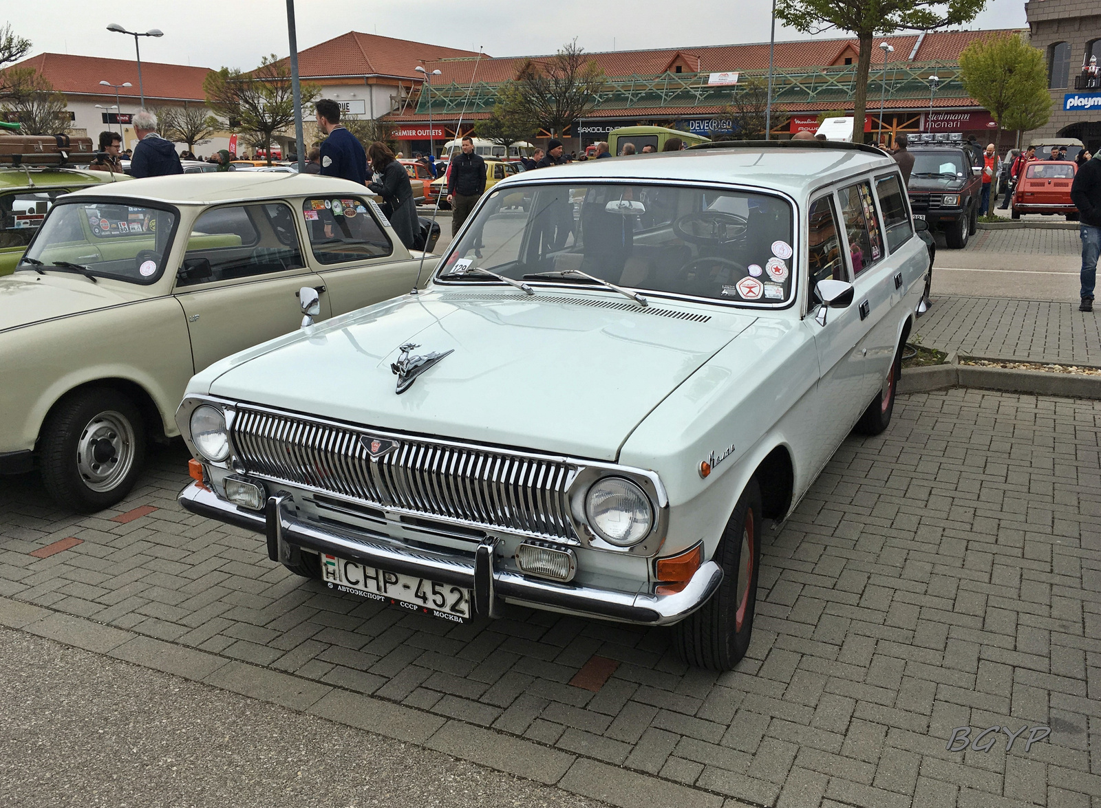 Volga 2402