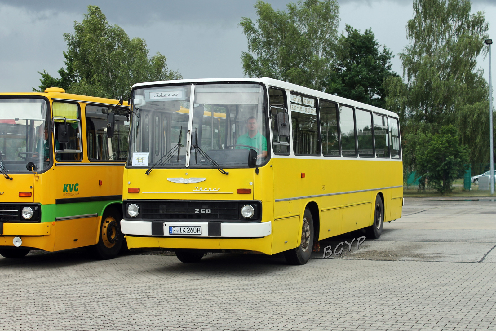 Ikarus 260.02 (G-IK 260H)