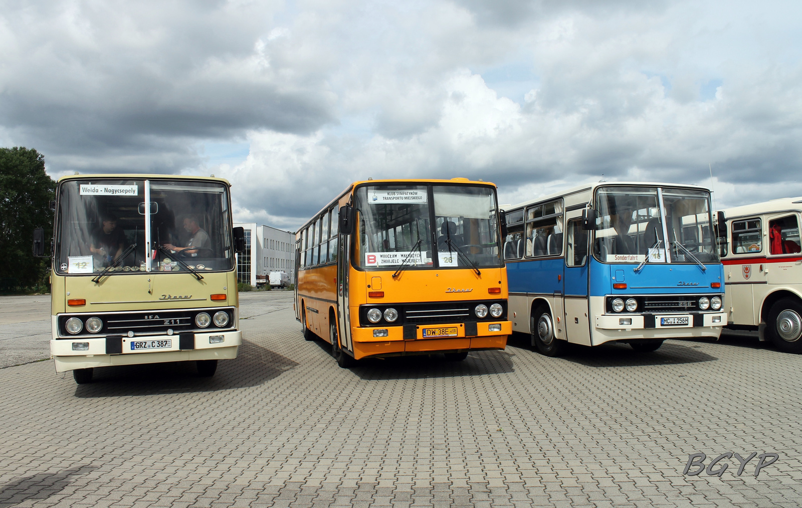 Ikarus 260.06 (DW 38E)