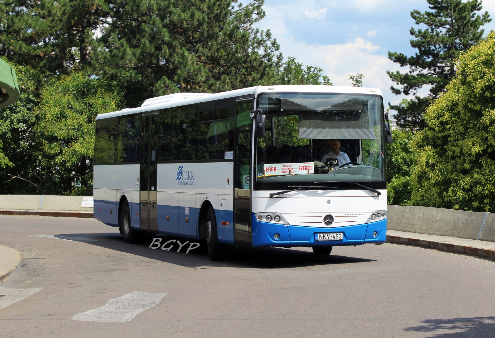 Mercedes-Benz Intouro (NKV-453)