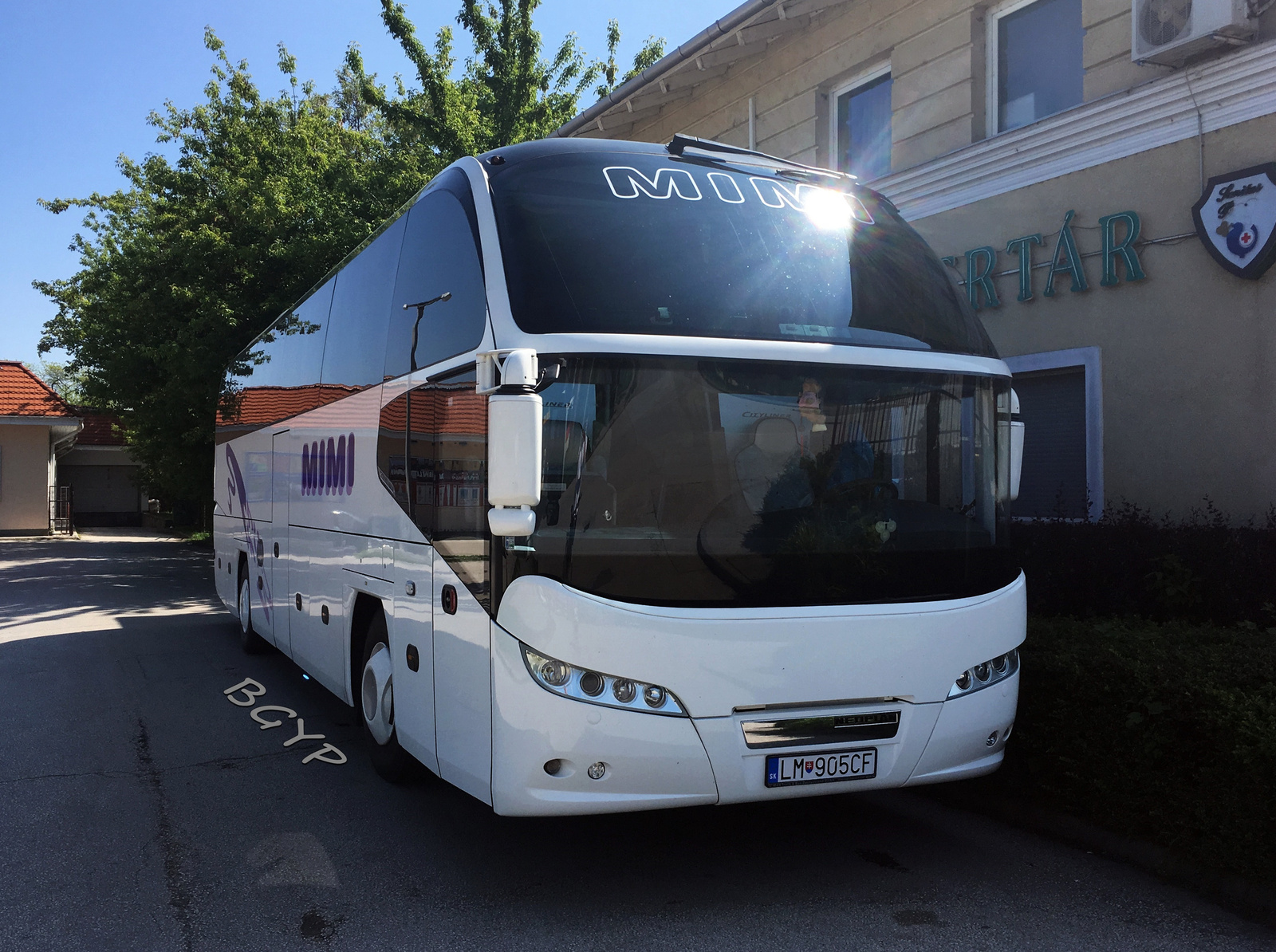 Neoplan Cityliner (LM-905CF)