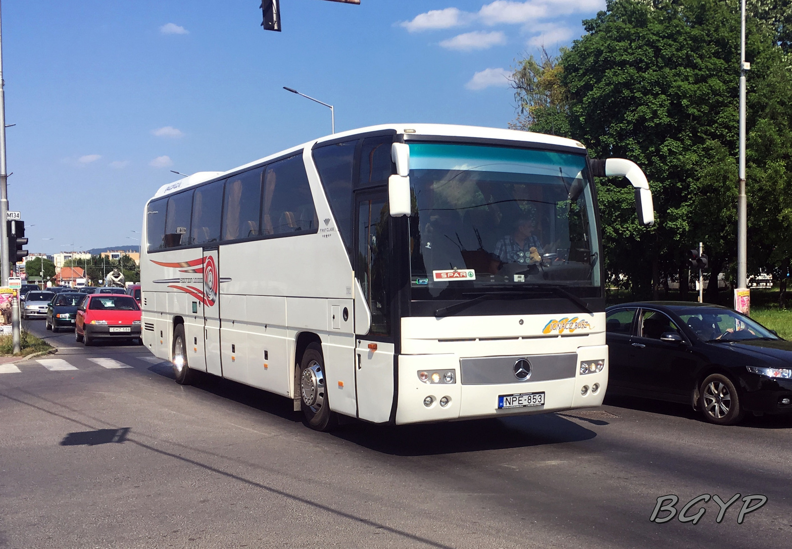 Mercedes-Benz Tourismo (NPE-853)