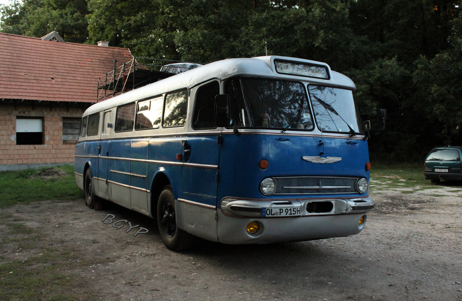 Ikarus 55 (OL-P 915H)