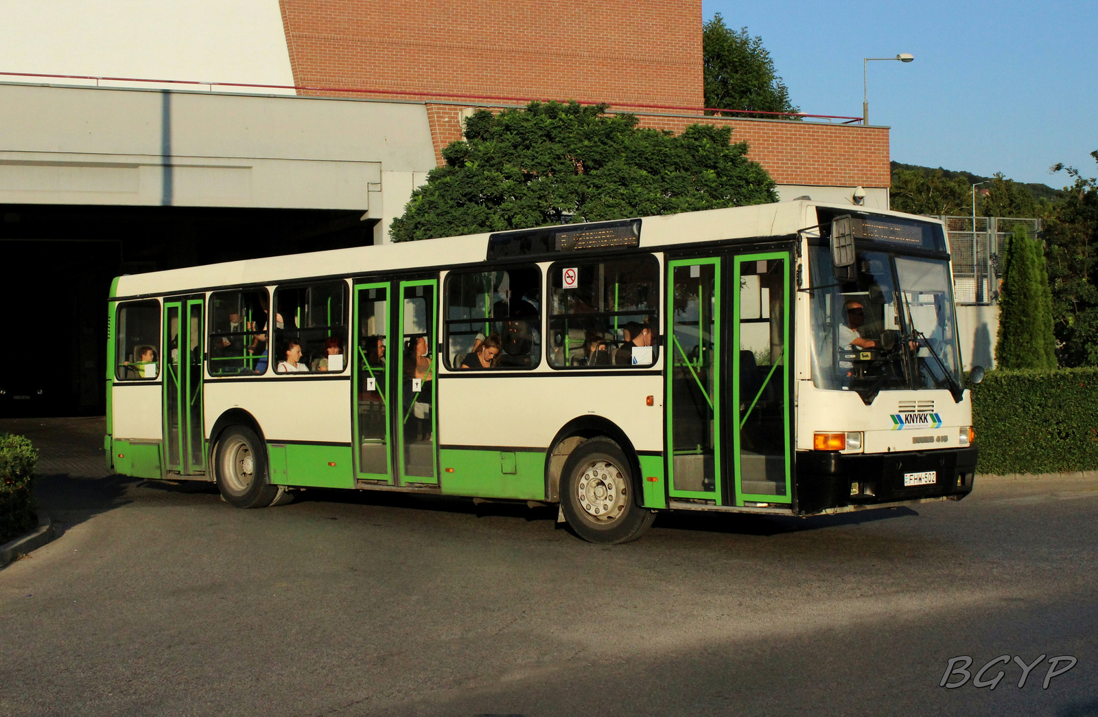 Ikarus 415.24F (FHW-502)